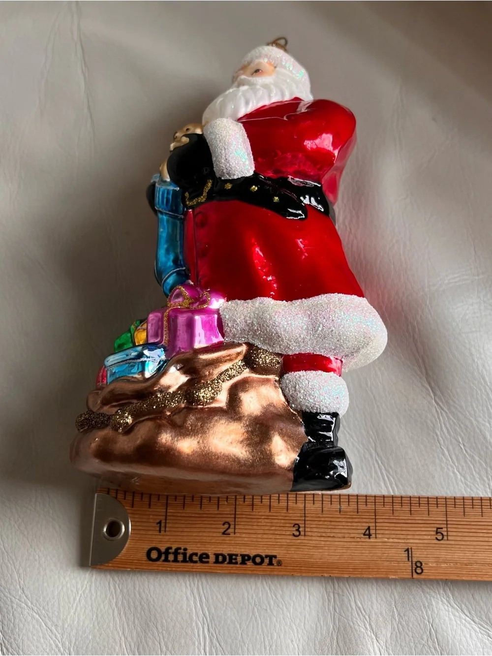 Holiday Santa Claus with Gifts Hanging Ornament